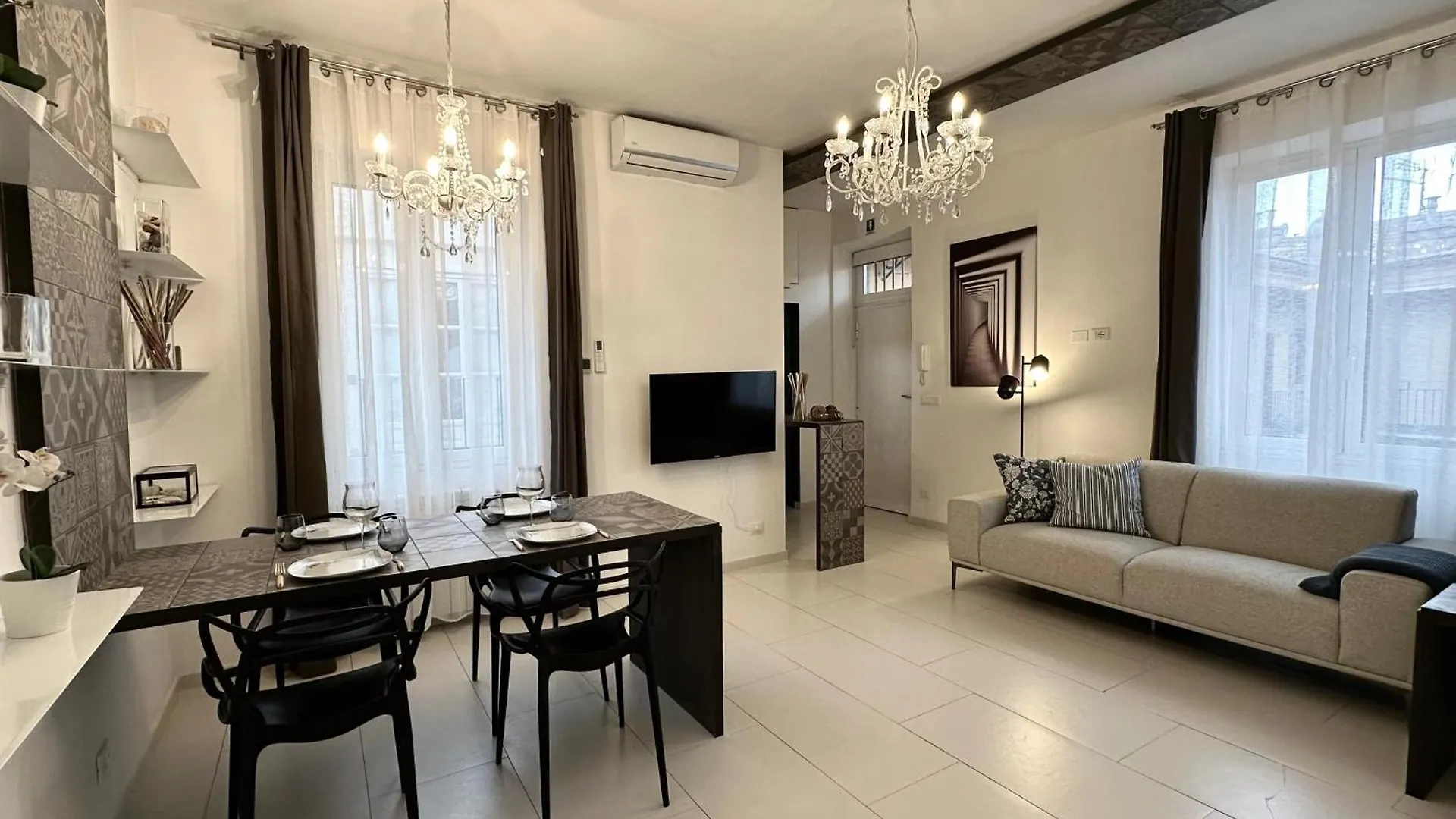 Domus Symmetrie Apartment Rome