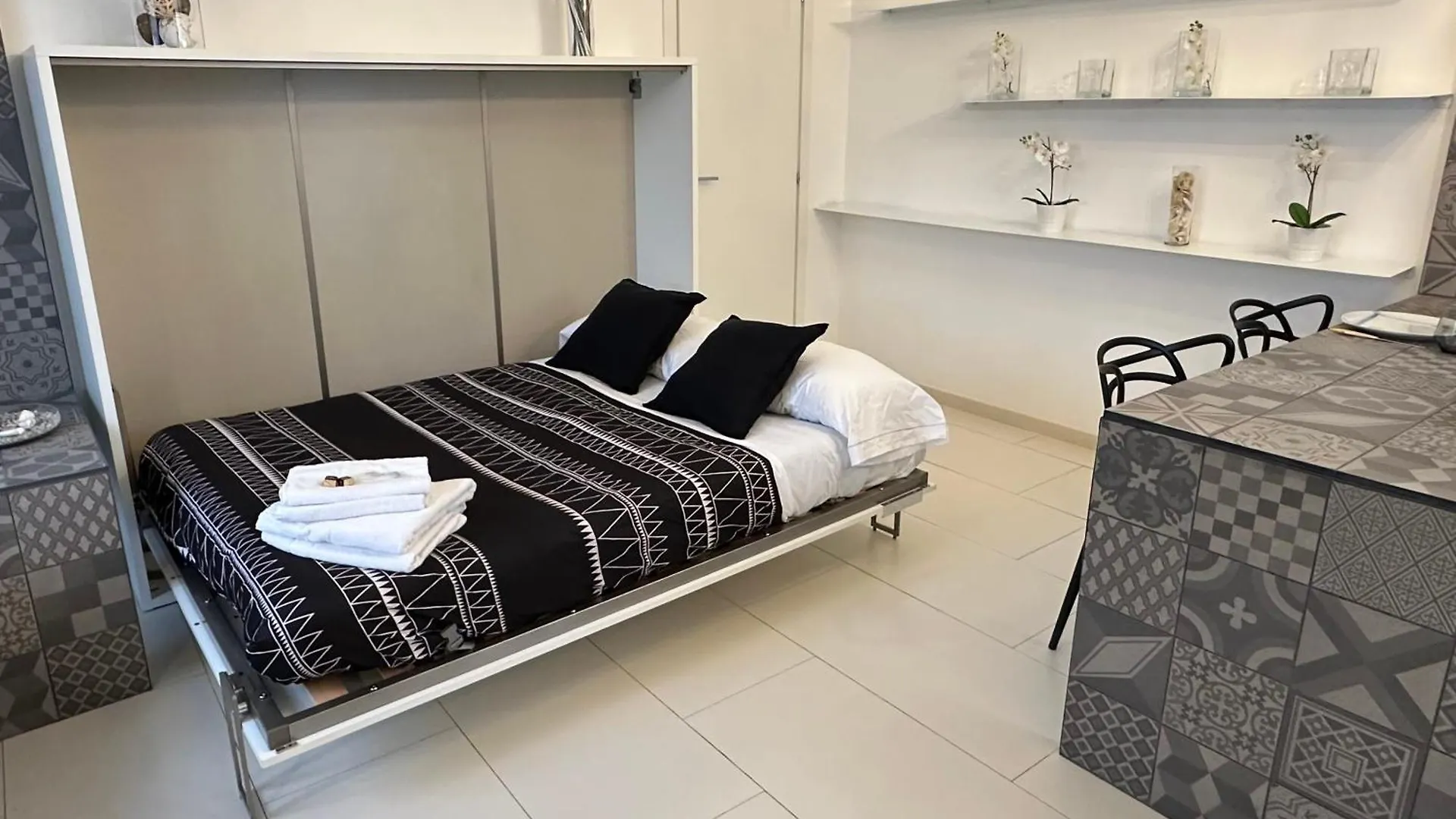 Domus Symmetrie Apartment Rome 0*,