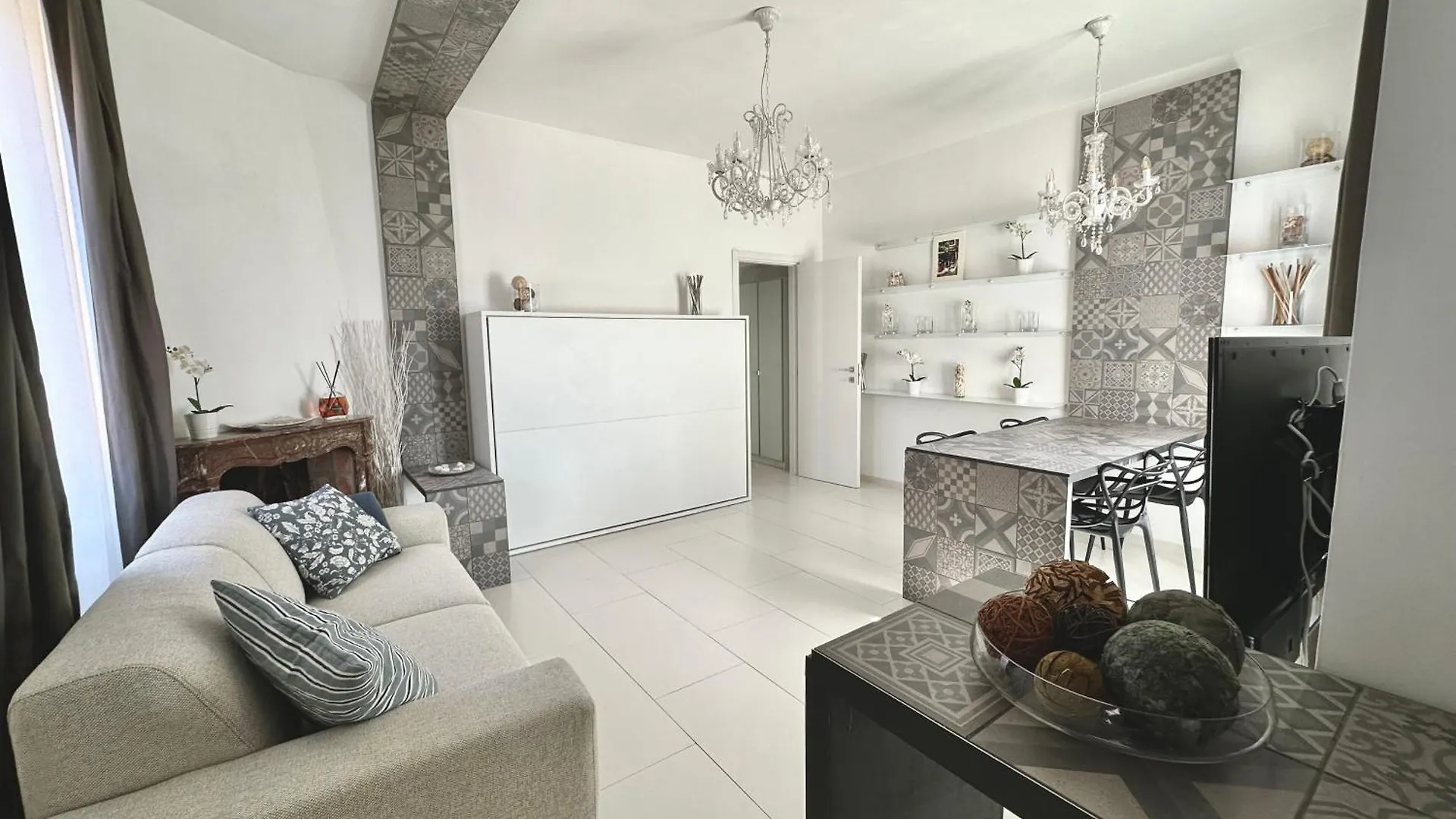 Domus Symmetrie Apartment Rome